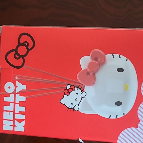 🎀Hello Kitty Ceramic Reed Diffuser - Picture 6 of 8